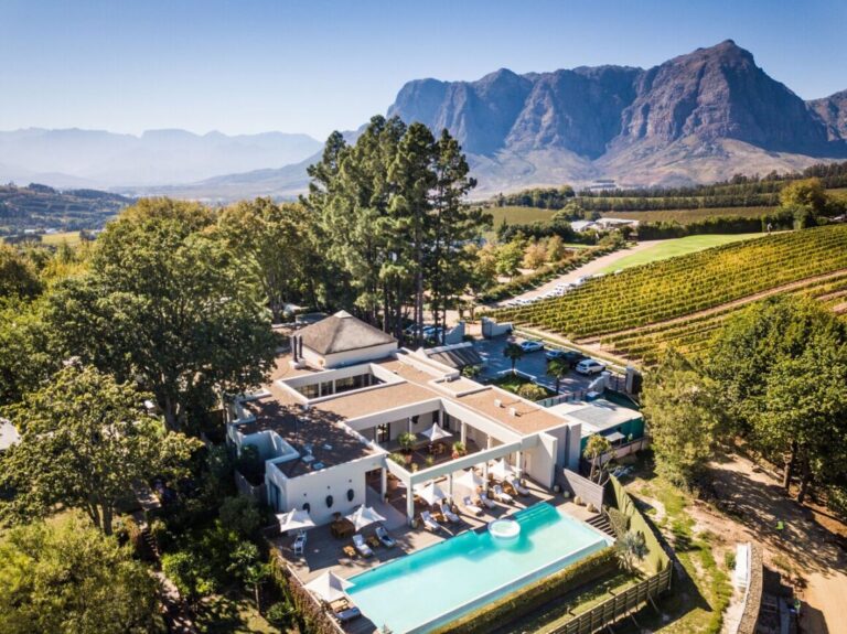 Best Vineyard Hotels United States for Photography: 2026 Authority Reference